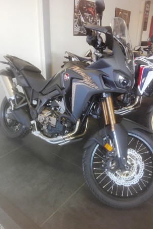  Première photo de mon Africa Twin.