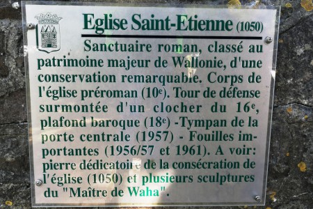  Le Condroz et la Calestienne. Eglise romane Saint-Etienne. Waha.