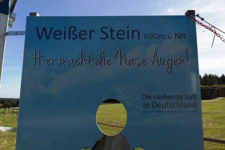  Route des cols des Fagnes. Col Weisser Stein 693M