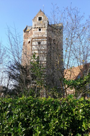  Balade des châteaux. Le donjon Ter Heyden.