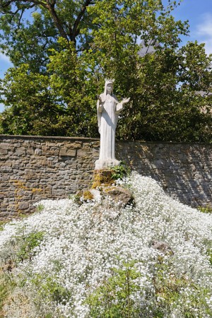  L'eglise de Courrière.