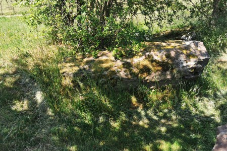  Cromlech de Forrière. (Pierres du Diable)