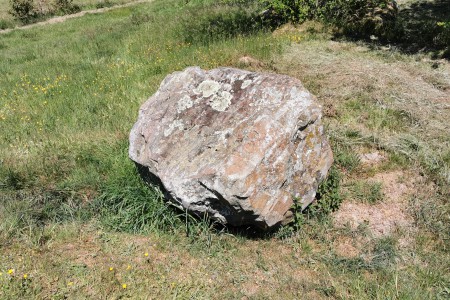  Cromlech de Forrière. (Pierres du Diable)