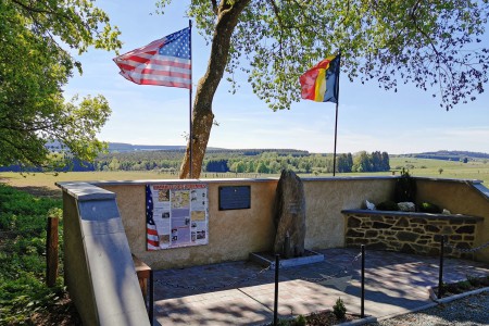  Mémorial de la bataille de Vesqueville.