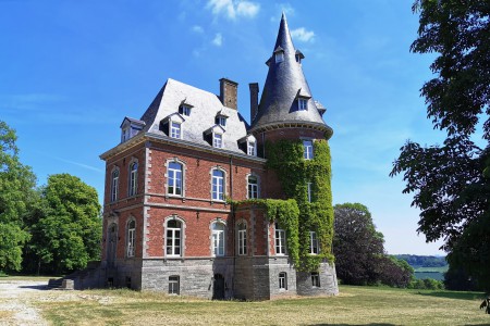  Le château de Marchin.