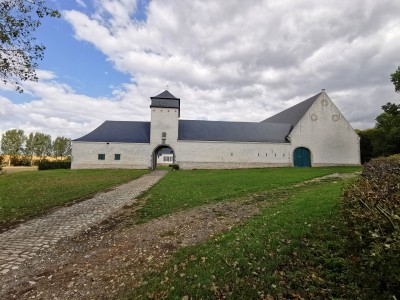  La ferme abbatiale de Wahenge.