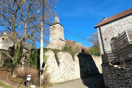  ﻿Eglise de Strud.