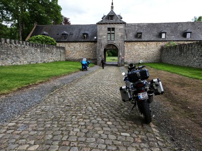  ﻿Château de La Follie. Écaussinnes-d'Enghien.