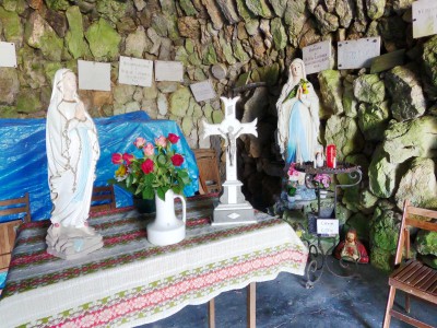  Grotte de Lourdes à Chastrès.