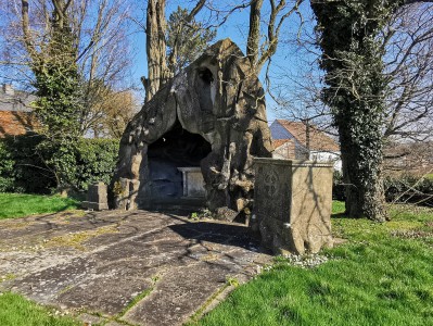  La grotte de Lourdes à Glabais.