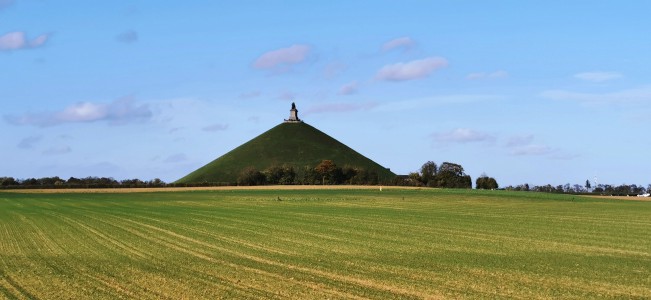  ﻿la butte du lion.