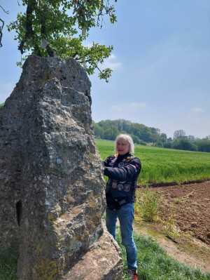  Les 3 menhirs d'Oppagne.