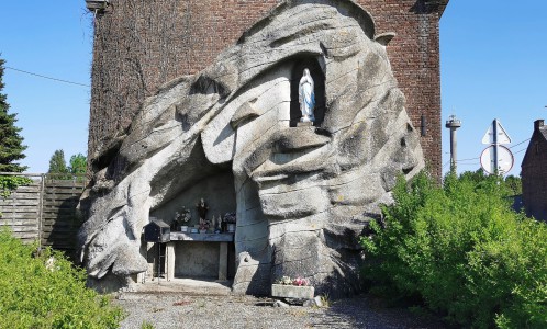  Grotte de Lourdes de Villers-le-Peuplier.