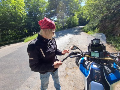  ﻿Balade avec Carine jusque Wéris.