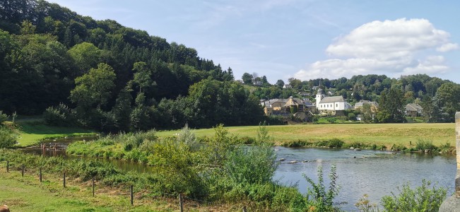  ﻿La Semois à Chassepierre.