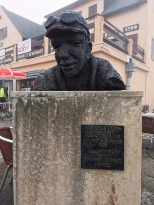  Col d'Aubisque 1709M.