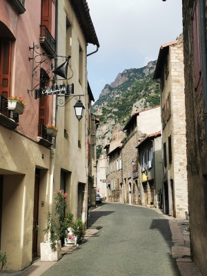  La sentinelle des Pyrénées. Villefranche-de-Conflent.