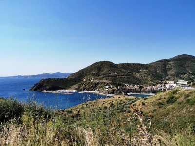  En longeant la Méditérranée. Cerbère. France.