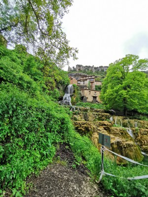  ﻿Cascade de Orbaneja.