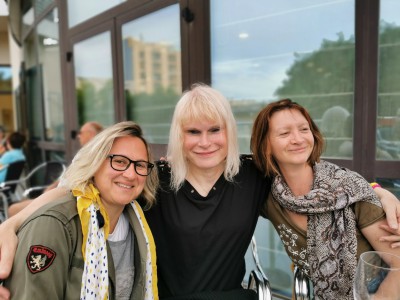  ﻿Avec Carole et Claire à Tudela.