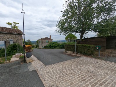  ﻿Village de Tourtrès