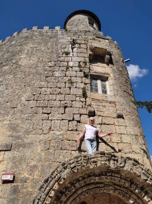  ﻿Enceinte médiévale de Surgères. Département Charente Maritime.