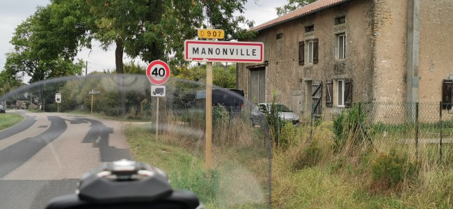  Manonville.